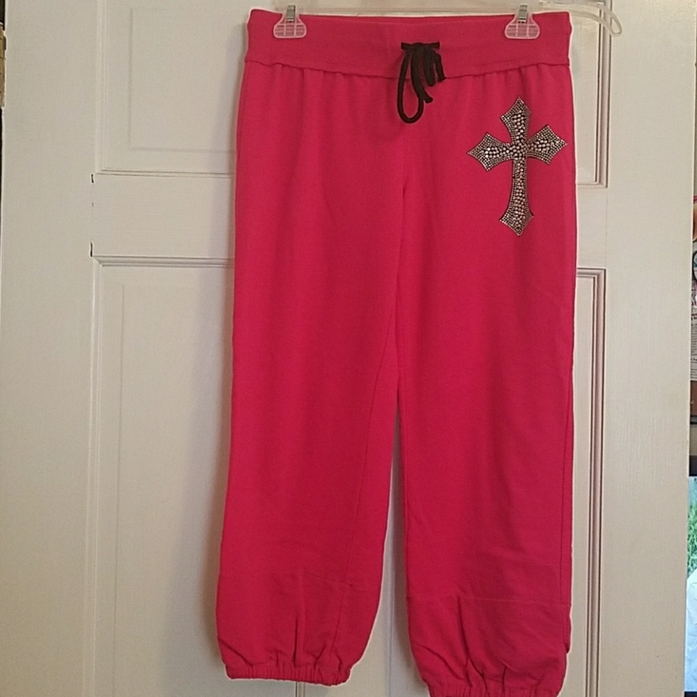 Pink capri sweats by no boundaries